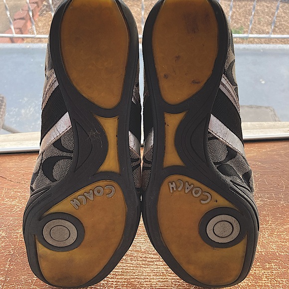 Coach Jayme Signature Sneakers - Picture 5 of 9